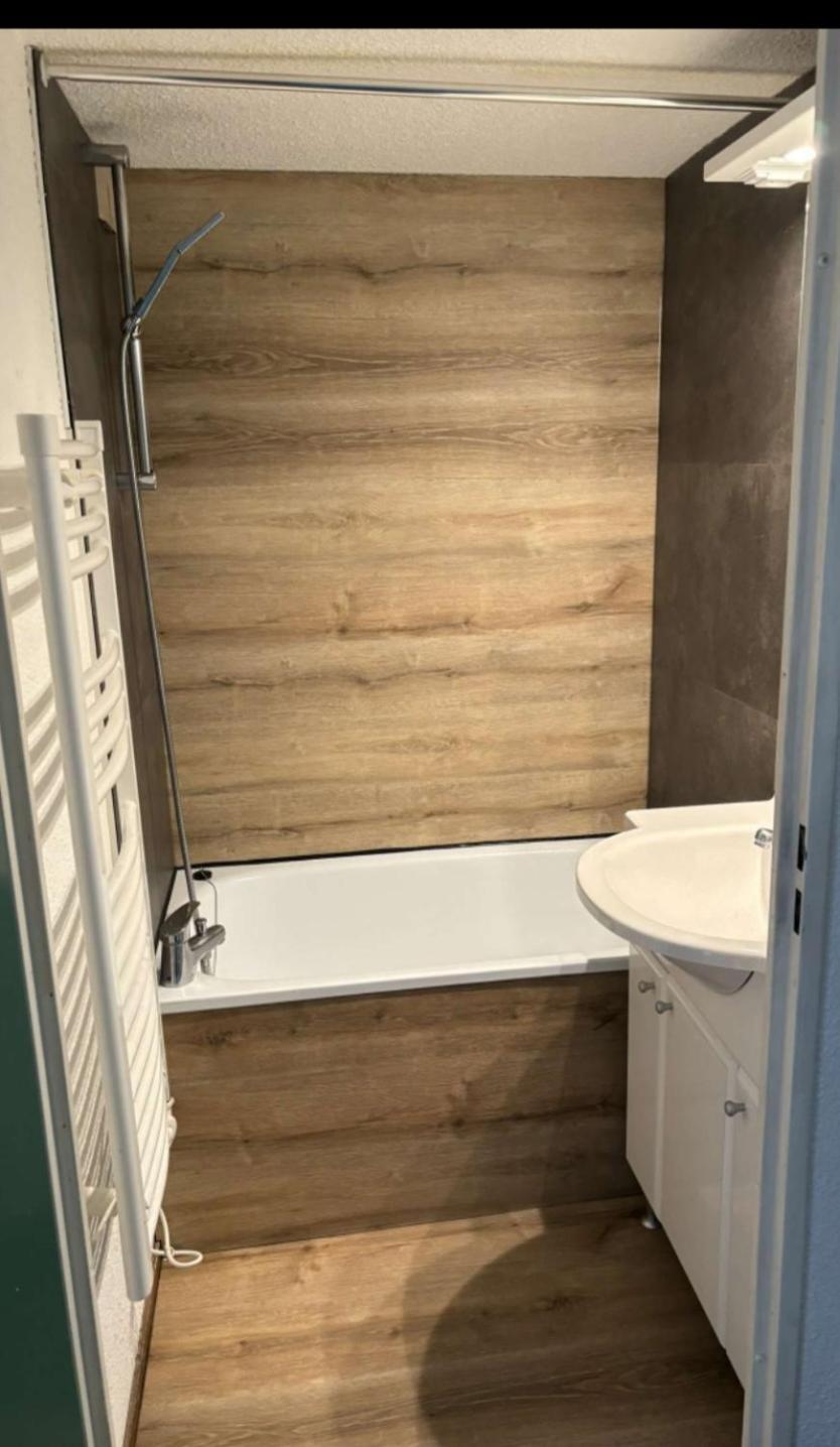 Le Duplex, Superbe Cocon Au Coeur Des Rousses, Tout Confort 5 Pers, Draps Inclus Les Rousses Room photo